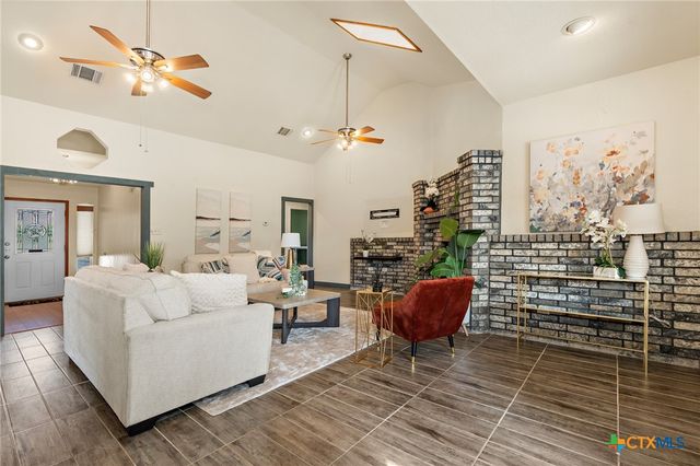 711 Mueller Street, Copperas Cove, TX 76522