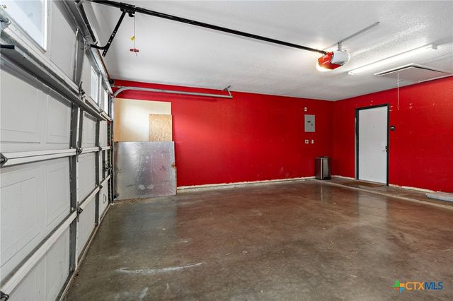 711 Mueller Street, Copperas Cove, TX 76522