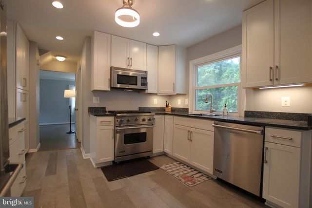 14702 ANDERSON ST, Woodbridge, VA 22193