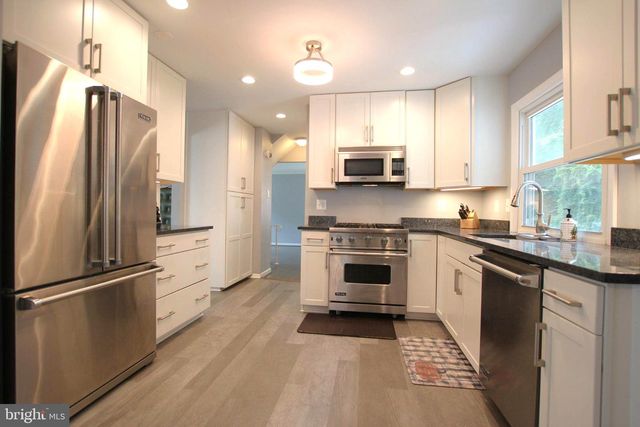 14702 ANDERSON ST, Woodbridge, VA 22193