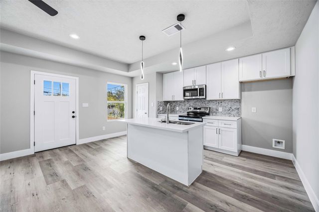 8512 Farqueson Street, Houston, TX 77029