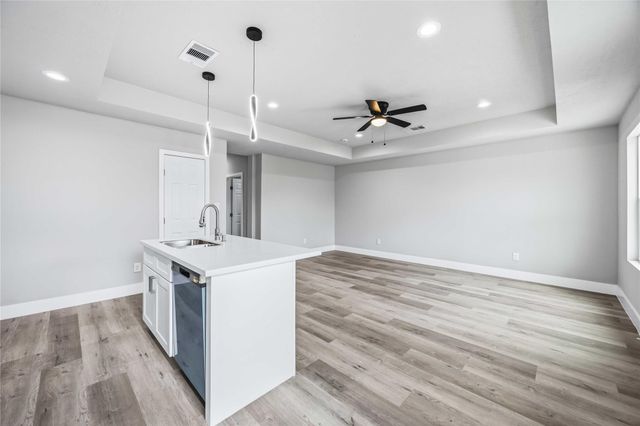 8512 Farqueson Street, Houston, TX 77029