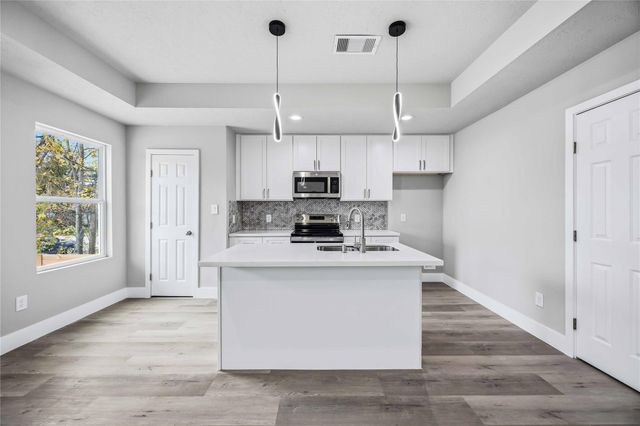 8512 Farqueson Street, Houston, TX 77029