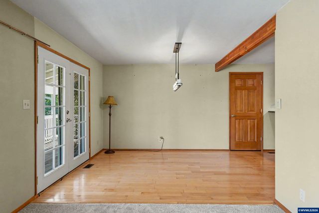 2626 NW Linnan Cir, Corvallis, OR 97330