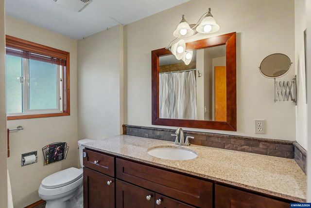 2626 NW Linnan Cir, Corvallis, OR 97330