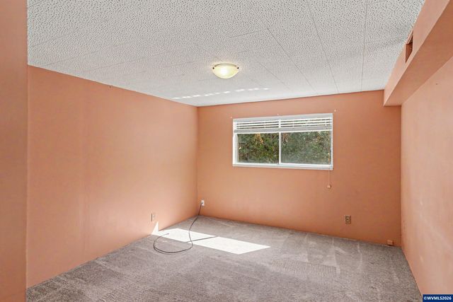 2626 NW Linnan Cir, Corvallis, OR 97330