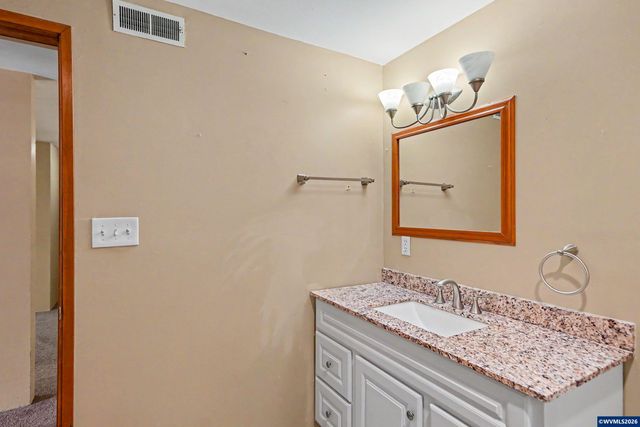 2626 NW Linnan Cir, Corvallis, OR 97330