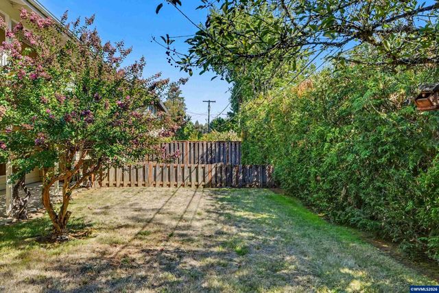 2626 NW Linnan Cir, Corvallis, OR 97330