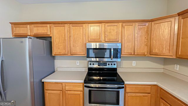 608 Brookwater Drive, Stockbridge, GA 30281