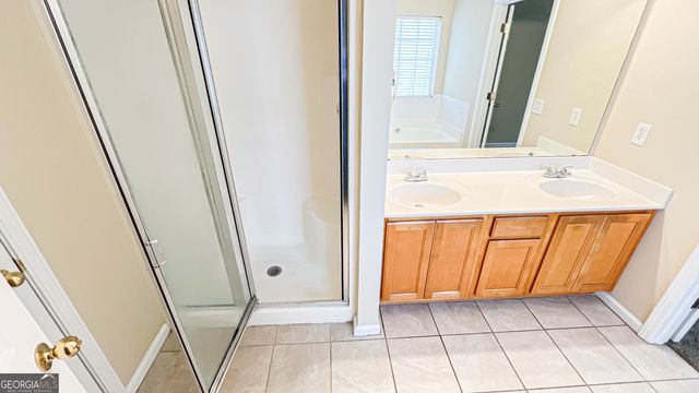 608 Brookwater Drive, Stockbridge, GA 30281