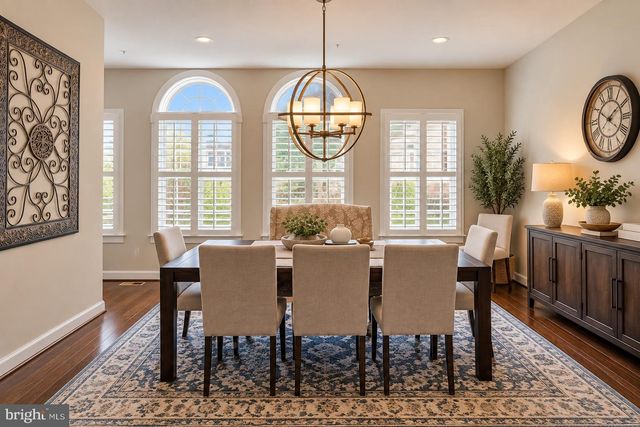 43386 WHITEHEAD TER, Ashburn, VA 20148
