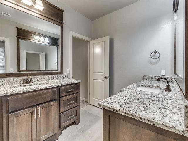 2405 Rumble Court, Edmond, OK 73034