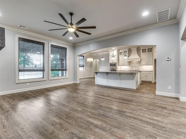 2405 Rumble Court, Edmond, OK 73034