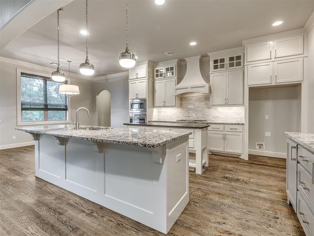 2405 Rumble Court, Edmond, OK 73034