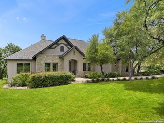 8822 Falcon Pl, San Antonio, TX 78256