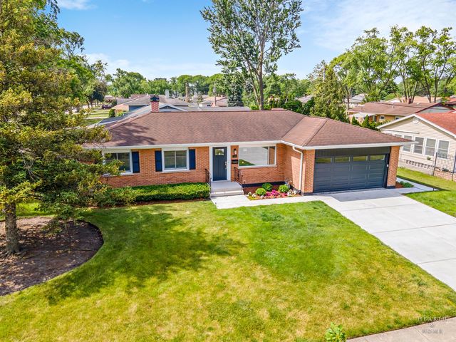 49 King Lane, Des Plaines, IL 60016