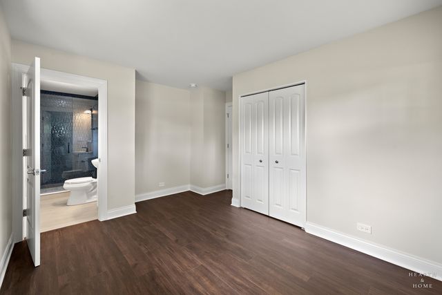 49 King Lane, Des Plaines, IL 60016