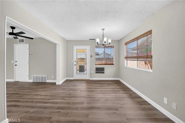1620 Sandlewood Drive, Hemet, CA 92543