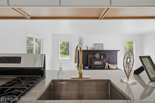 8315 Reese Road, Clarkston, MI 48348