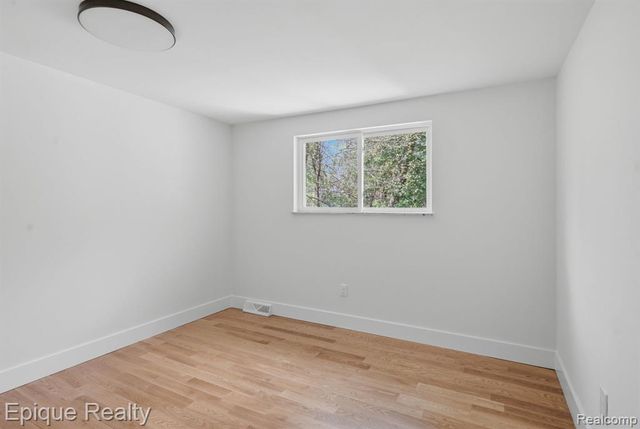 8315 Reese Road, Clarkston, MI 48348