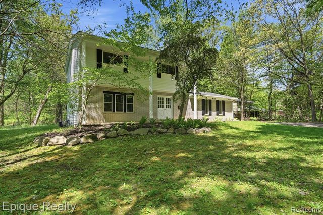 8315 Reese Road, Clarkston, MI 48348
