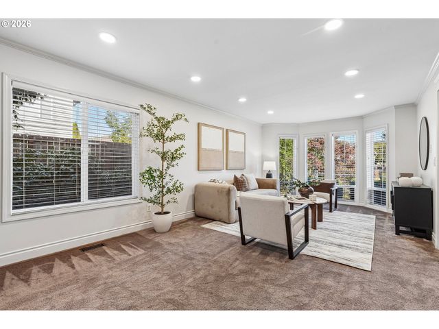 2385 Nw LYDIA Pl, Beaverton, OR 97006