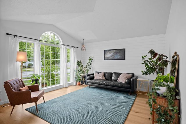 13407 N Addison St, Spokane, WA 99208
