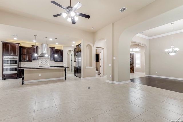 3806 Happys Corner, San Antonio, TX 78258