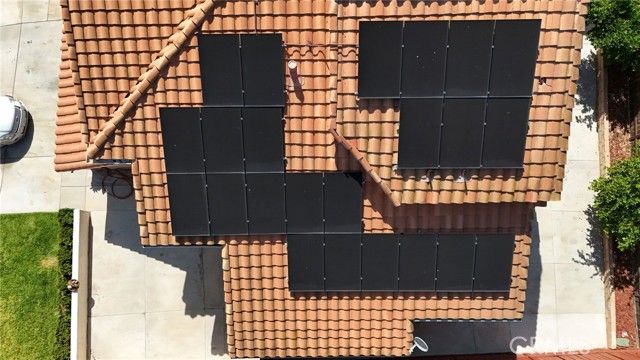 28594 Moon Shadow Drive, Menifee, CA 92584