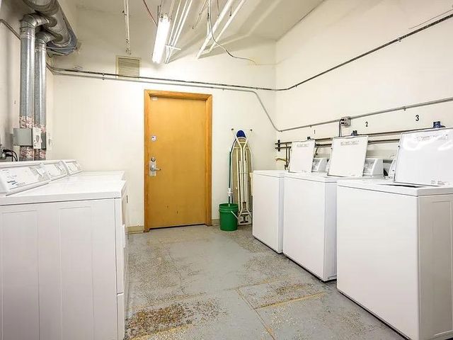 488 Wabasha Street N 403, Saint Paul, MN 55102