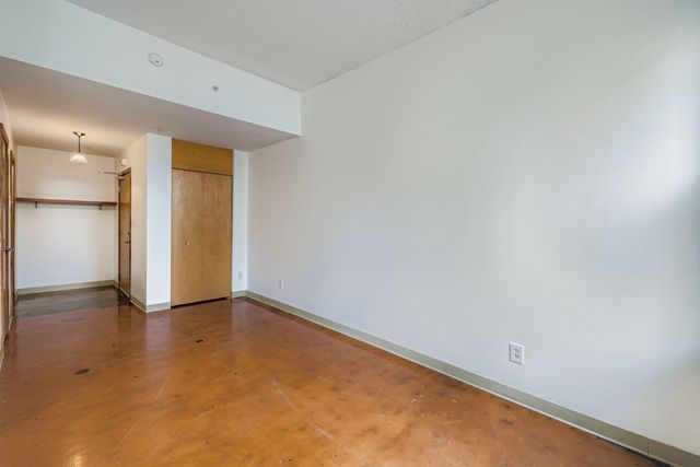 488 Wabasha Street N 403, Saint Paul, MN 55102