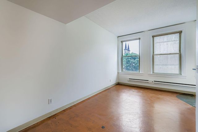 488 Wabasha Street N 403, Saint Paul, MN 55102