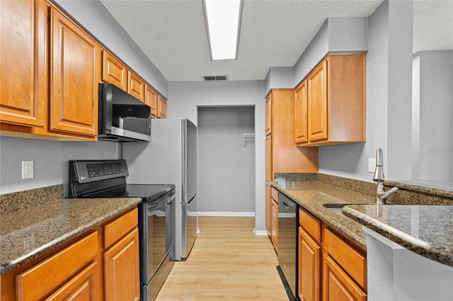 1069 S HIAWASSEE ROAD 1317, Orlando, FL 32835