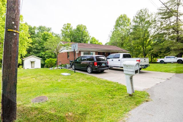137 Felts School Road, Corbin, KY 40701