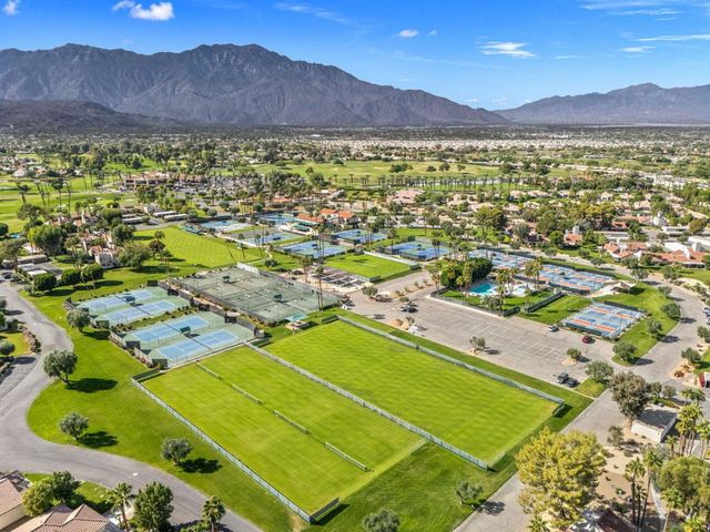 128 Desert West Drive, Rancho Mirage, CA 92270