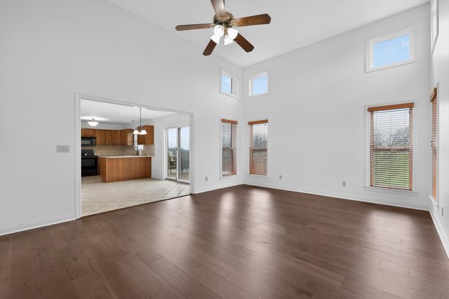 8604 Roth Farm Lane, Alexandria, KY 41001