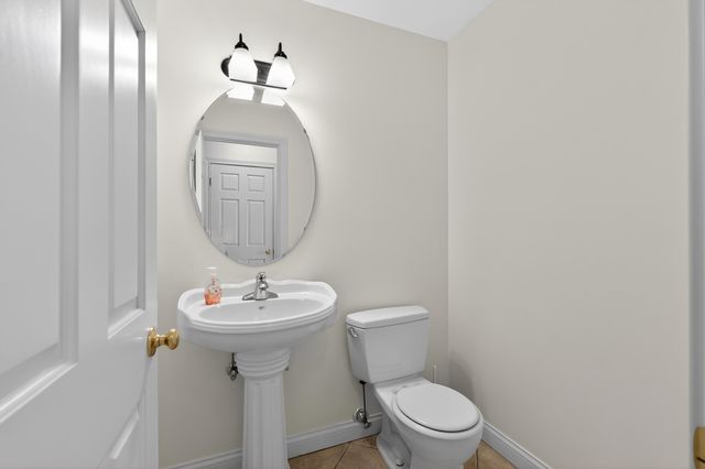 8604 Roth Farm Lane, Alexandria, KY 41001