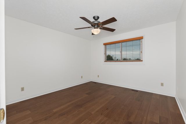 8604 Roth Farm Lane, Alexandria, KY 41001