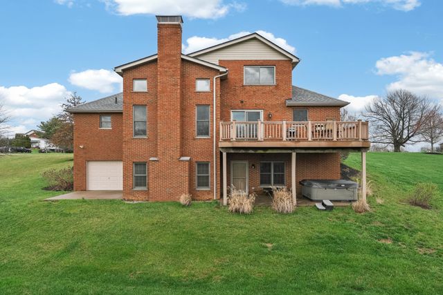 8604 Roth Farm Lane, Alexandria, KY 41001