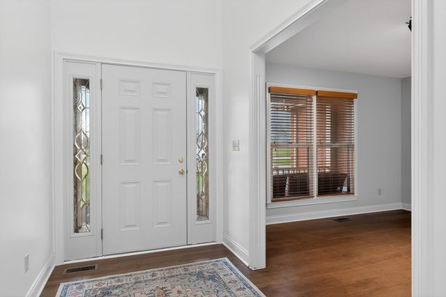 8604 Roth Farm Lane, Alexandria, KY 41001