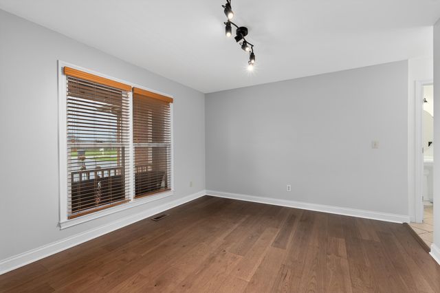 8604 Roth Farm Lane, Alexandria, KY 41001