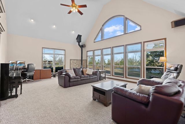 1801 Private Road 3340, Greenville, TX 75402