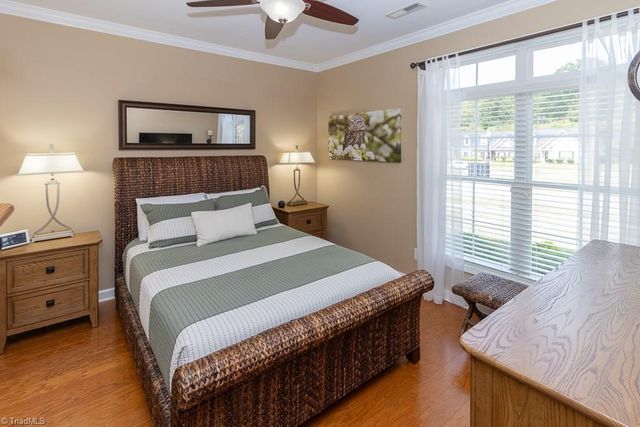 1430 Crestlawn Trail, Pfafftown, NC 27040