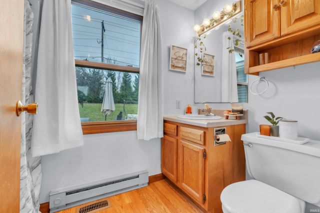 1406 Fairview Run, Kendallville, IN 46755