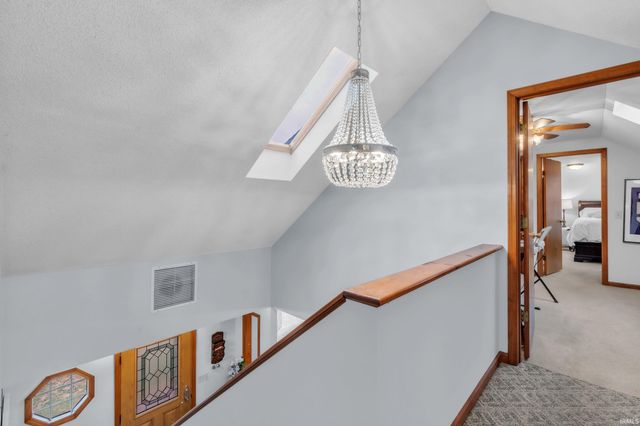 1406 Fairview Run, Kendallville, IN 46755