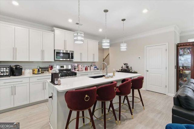 140 Bryon Lane, Acworth, GA 30102