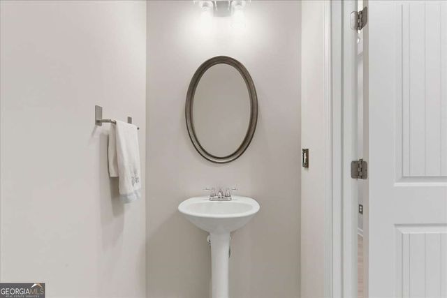 140 Bryon Lane, Acworth, GA 30102