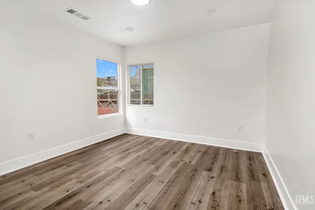 309 S Myrtle Street, Bakersfield, CA 93304