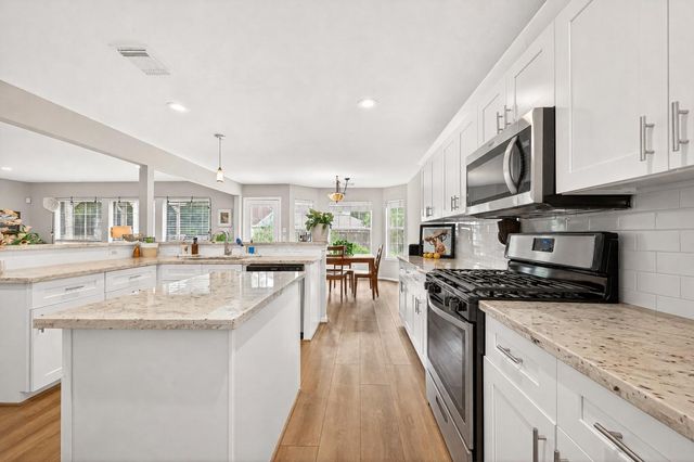 835 Stevens Creek Lane, Richmond, TX 77469