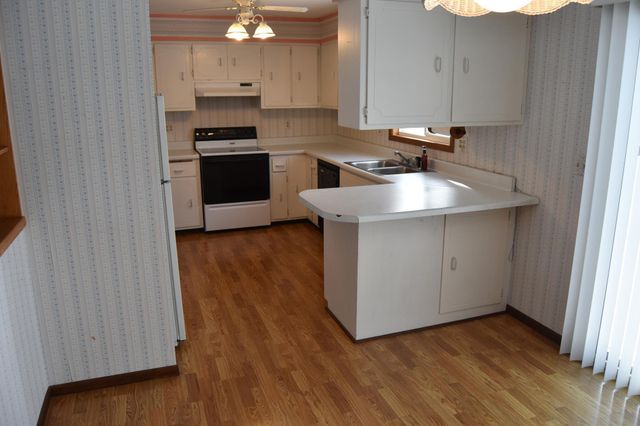 106 Pleasant Lane, New York Mills, MN 56567